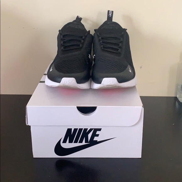 Men’s size 10 Air max 270 - Picture 3 of 5